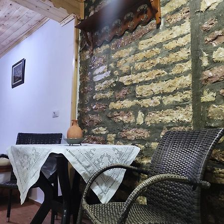 Karafil Guesthouse Gjirokaster Exterior photo